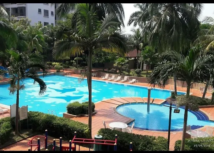 Century Mahkota Apartments